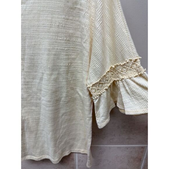 Ruby Rd Top Blouse with ruffle sleeve detail. Yellow. Womens. Sz L - Picture 4 of 9